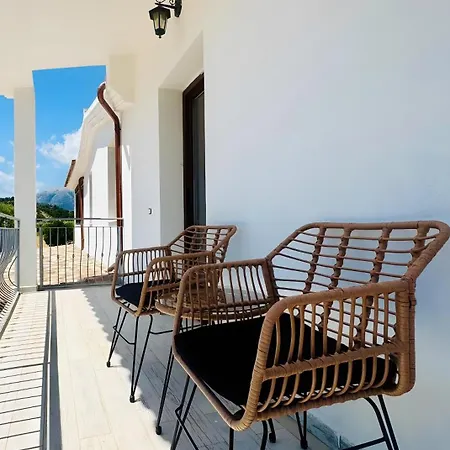 בית הארחה Borgo San Narciso 3*